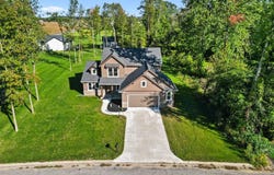 54842 Black Oak Court, Bristol, IN 46507