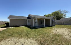 1005 Callaway Avenue, Lagrange, GA 30240