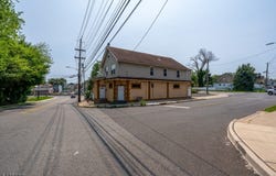 476 Bloy St, Hillside Twp., NJ 07205-1745