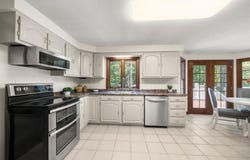 173 Metcalf Rd, North Attleboro, MA 02760