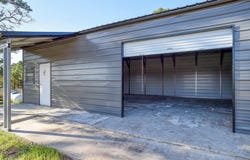 235 Pinehill Dr, Bastrop, TX 78602