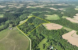 Scenic Valley Rd, Waukon, IA 52172