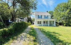 1933 Crescent, Hamburg, NY 14085