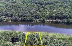 River Road, Equinunk, PA 18417