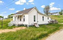 7145 Bloomfield Road, Cambridge, OH 43725