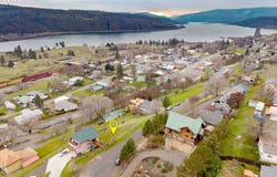 812 KLICKITAT St, Lyle, WA 98635