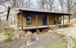 122 Runway Lane, Salem, AR 72576