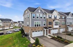 102 Lupine Dr, Mars, PA 16046