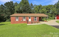 728 Center Road, Chester, SC 29706
