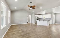 13731 Pella Lane, Neosho, MO 64850