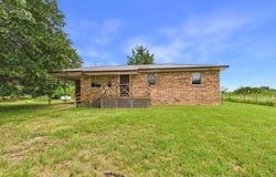 4040 FLORA CEMETERY ROAD, Viola, AR 72583