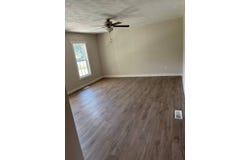 907 Lynnview Dr, Albany, KY 42602