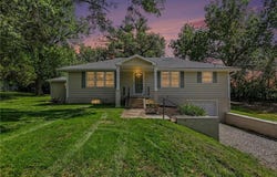 339 W Oak Street, Trimble, MO 64492