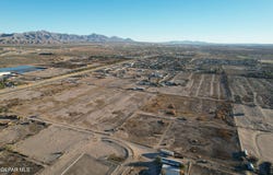 2025 Anthony Drive, Anthony, NM 88021