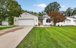 3522 Breezewood Drive SE, Kentwood, MI 49512