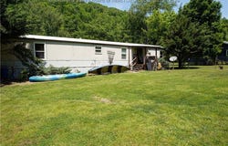 2553 River Haven Road, Clendenin, WV 25045