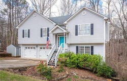 141 Apache Ridge Road, Jasper, GA 30143