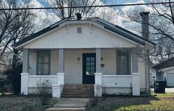 321 Walnut St, PARIS, TN 38242
