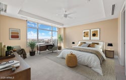 2211 E CAMELBACK Road, Phoenix, AZ 85016