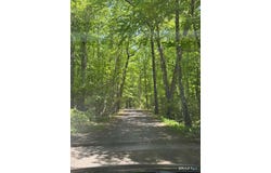 Bunker Hill Road, Killingworth, CT 06419