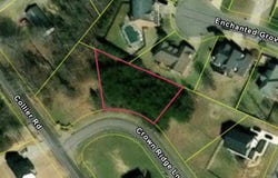 1033 Crown Ridge Lane, Powell, TN 37849