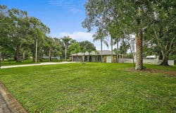 509 137th St E, Bradenton, FL 34212
