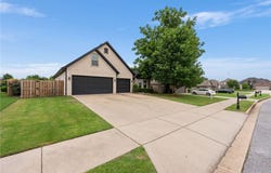 4256 Augustine Drive, Springdale, AR 72762