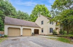 324 Garrison Woods Lane, Wallkill, NY 12589