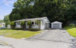 2 Dennis Street, Augusta, ME 04330