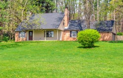 820 N 350 E, Valparaiso, IN 46383