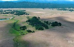 Sixty Lane, Cascade, ID 83611