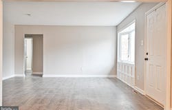 317 E COLLINGS Drive, WILLIAMSTOWN, NJ 08094