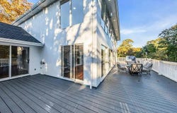 19 Bay Woods Dr, Hampton Bays, NY 11946