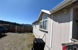 11820 Gate Ridge Dr, Hornbrook, CA 96044
