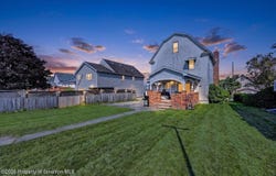 323 Foote Street, Dunmore, PA 18512
