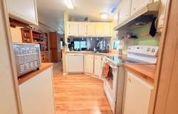 186 CAMELOT DR, NOKOMIS, FL 34275