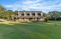 1433 S County Road 9, Slocomb, AL 36375