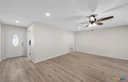1006 Eagle Drive, Eddy, TX 76524