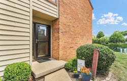 2138 Harbortown Circle, Champaign, IL 61821