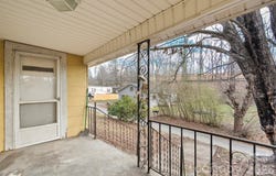 75 Travis Street, Clyde, NC 28721