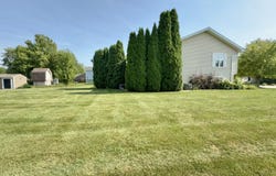 684 Cherokee Drive, Bourbonnais, IL 60914