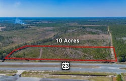 MEMORIAL Drive, Waycross, GA 31503