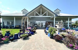 5659 Dakota Ave S, Huron, SD 57350