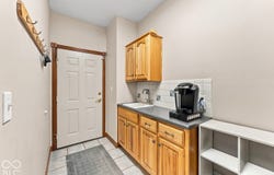 4383 Red Hawk Court S, Columbus, IN 47203