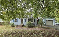 84 Locke Road, Hampton, NH 03842