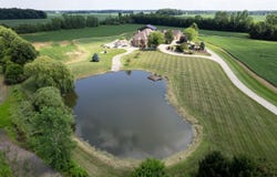 61640 Dogwood Road, Mishawaka, IN 46544-9762