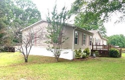 380 HUMBERS St, Sulligent, AL 35586