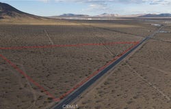 11 Corwin Road, Apple Valley, CA 92307