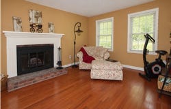 32 Sibley Rd, Sutton, MA 01590