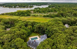 6 Heron Way, Mashpee, MA 02649